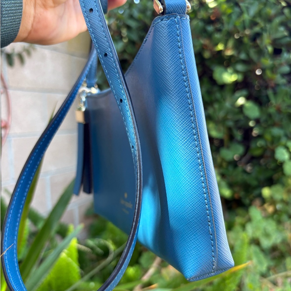 Kate Spade Blue Sadie Crossbody - Picture 4 of 14